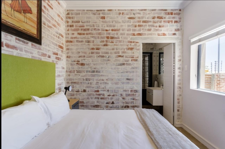 To Let 2 Bedroom Property for Rent in Walmer Estate Western Cape